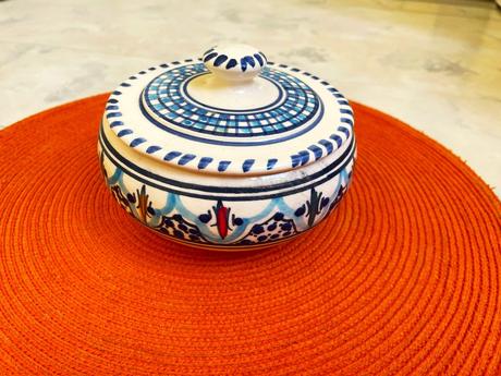 Keramická cukornička,