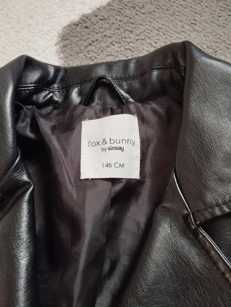 Koženka, sinsay,146