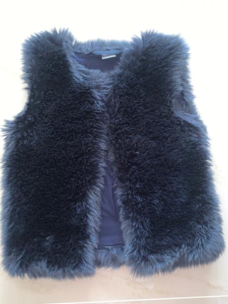 Kožušinová vestička, next,104