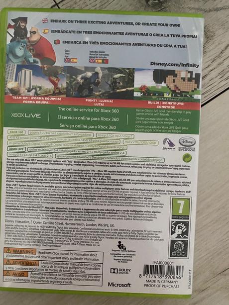 Hra na xbox360 s panakmi disney infinity, 