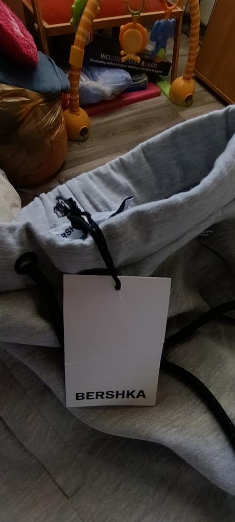 Tepláky, bershka,xs