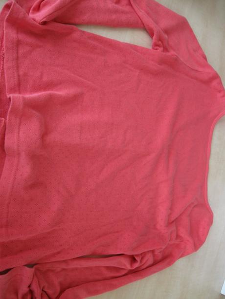 Dámsky svetrík, 42