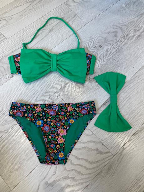 Zelené kvetinové plavky, xs