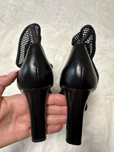 Čierne sieťované topánky na podpätku zn. zara, zara,40