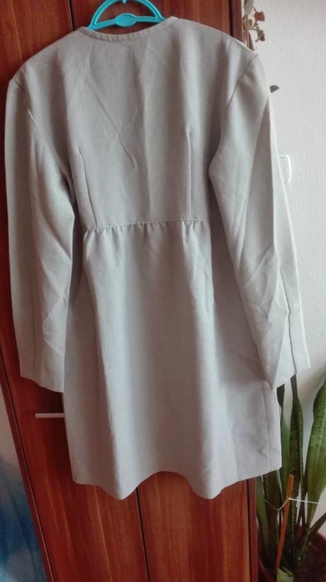 Šaty tehotenské, 40