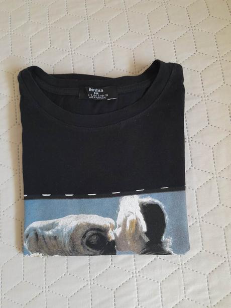 Tričko  zn.bershka, bershka,s