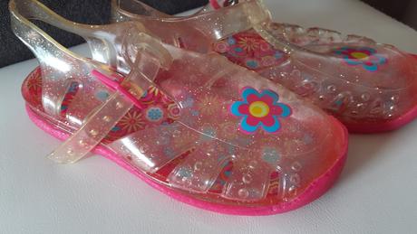 Sandálky dovody, v. uk11, eu28, 28