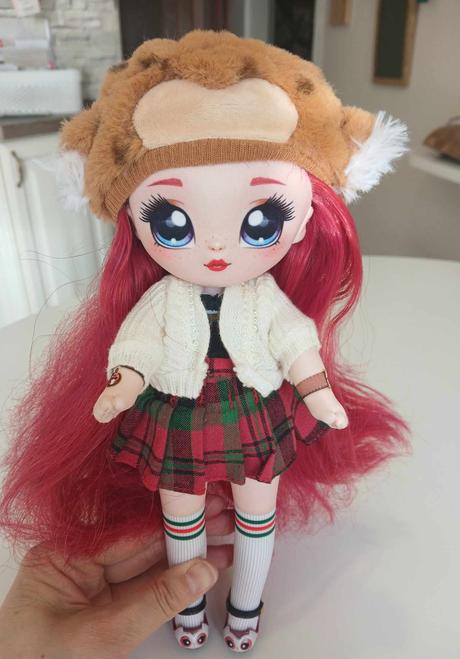 Krásna bábika samantha smartie - na na na surprice,