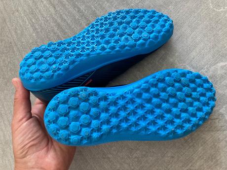 Detské futbalové kopačky turfy 19,5 cm, 31