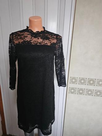 Luxusné krajkové šaty, f&f,36