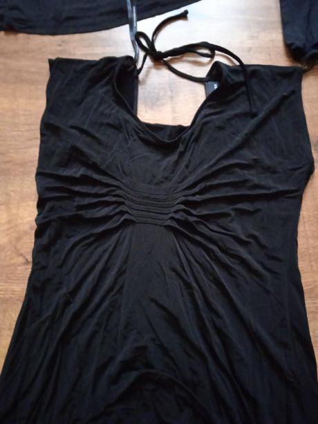 Čierne topy, tuniky, s