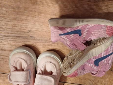 Tenisky 19,20, nike,19