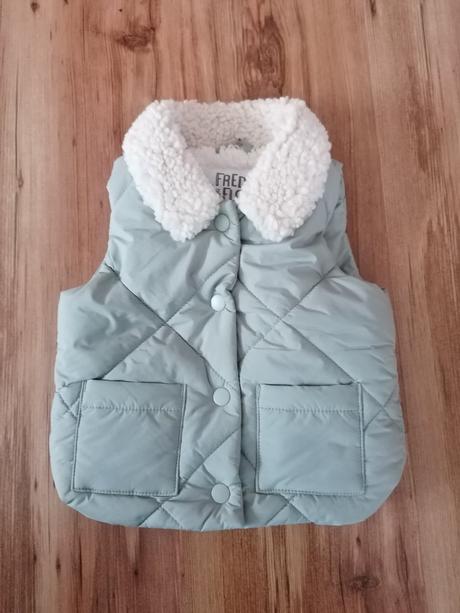 Zateplená vesta, f&f,62