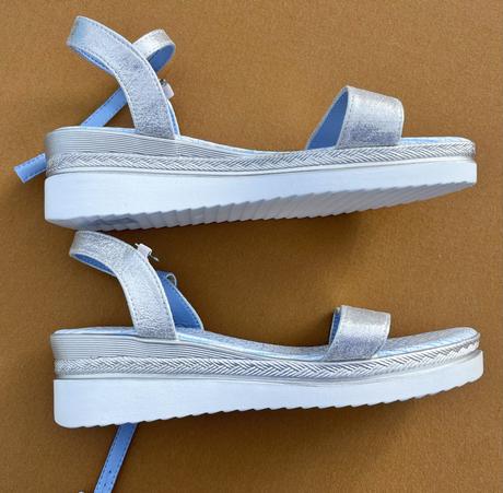 Strieborné sandálky/sandále, 39