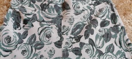 Legíny/džegíny s ružami, esmara,xs