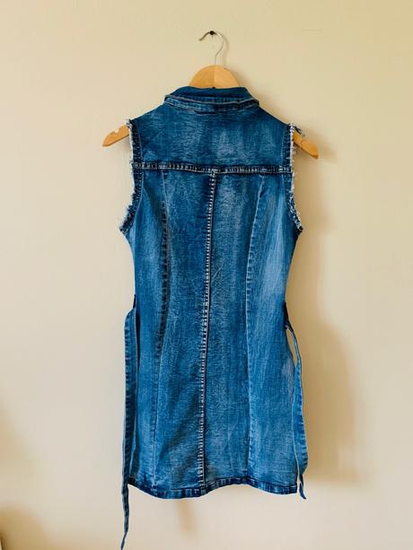 Rifľové šaty, 164