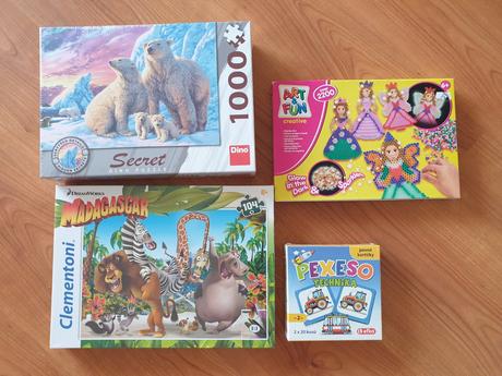 Pexeso a goralkova sada,