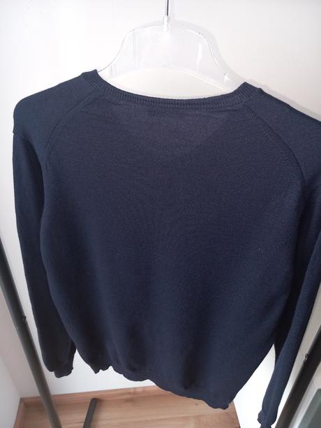 Tmavomodrý vlnený sveter, m