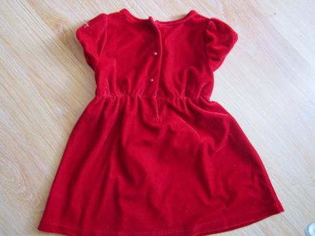 Zamatové šatičky--98/104, 104