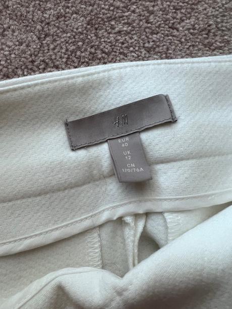 Hrubšie nohavice h&m, h&m,l