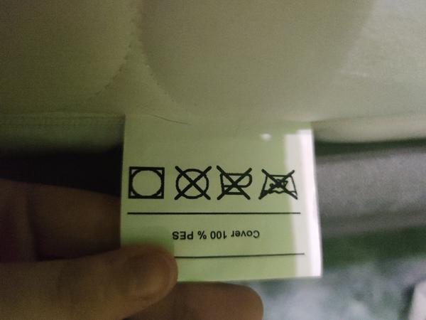 Ako efektívne vyčistiť povrch matraca?