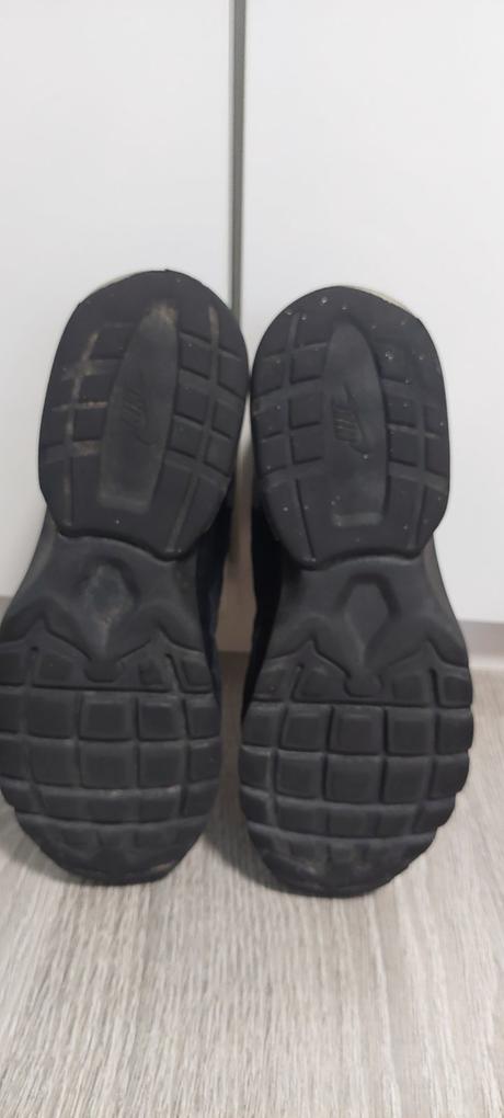 Tenisky v super stave 38,5, nike,38