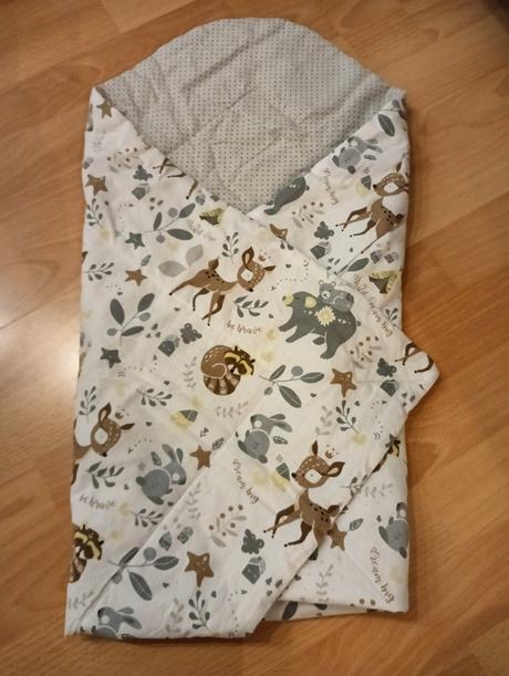 Hniezdo a zavinovačka, 