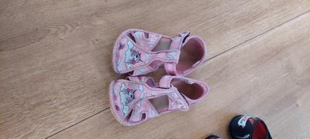 Ef papuce model 386, 30