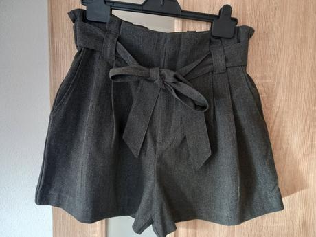 Kraťase, reserved,l