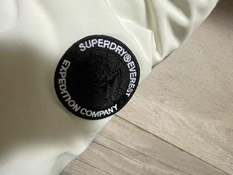 Úžasná zimná vetrovka superdry, superdry,42 / 44 / 46