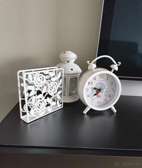 Vintage hodiny + lampáš + stojan na servítky, 