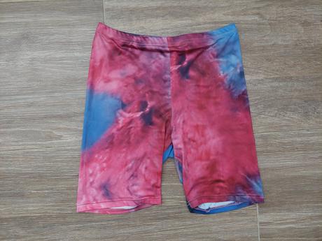 Športové šortky s, s