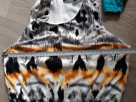 Dvoje saty jedna cena, xs