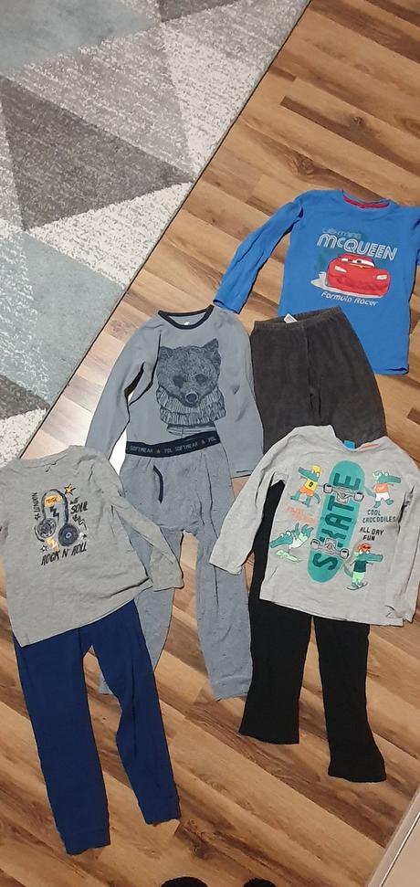 Pyžamá veľkosť 110/116, lupilu,110