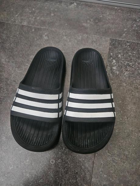 Adidas šľapky, adidas,32