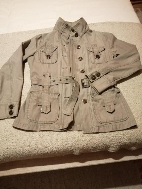 Damska prechodna bunda., 38