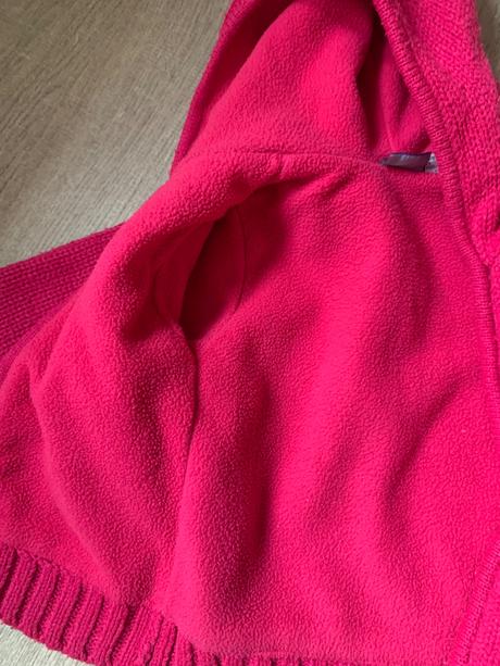 Hrubý svetrik 62/68, lupilu,68