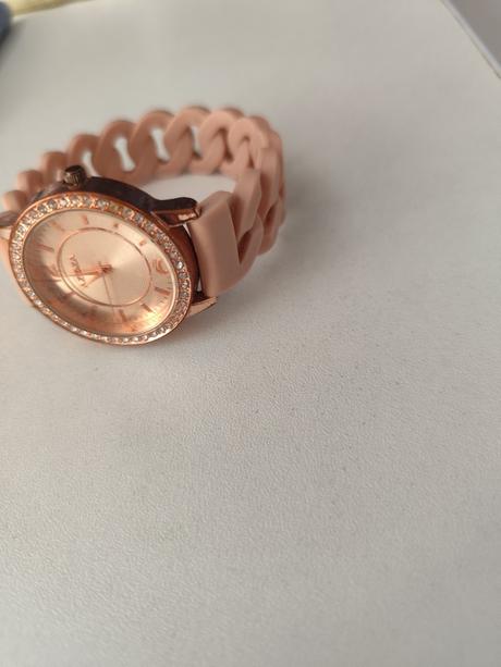 Krásne šaty xxl+hodinky zdarma, xxl