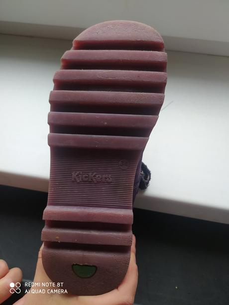 Dievčenské kožené topánky kickers vel.34, kickers,34