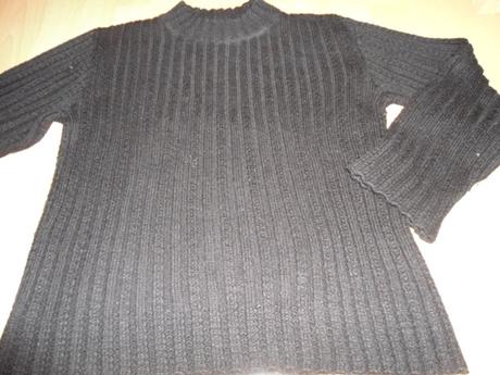 Cierny sveter, 38