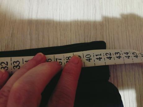 Čierne elastické rifle, marks & spencer,42