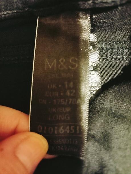 Čierne elastické rifle, marks & spencer,42