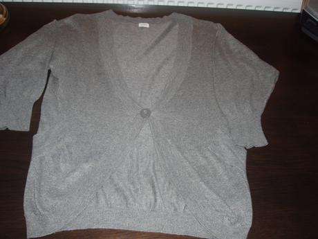 Sivý sveter, f&f,40