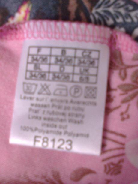 Pestrofarebné tričko, quelle,s