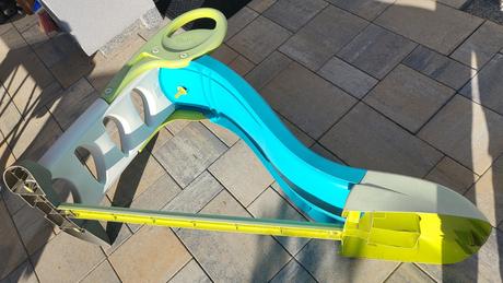 Smykacka do zahrady,