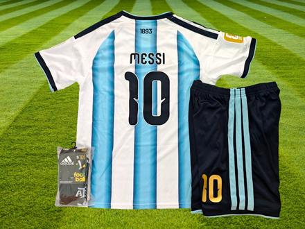 Argentínsky reprezentačný dres messi world cup 202, adidas,134 / 140 / 146 / 152 / 158
