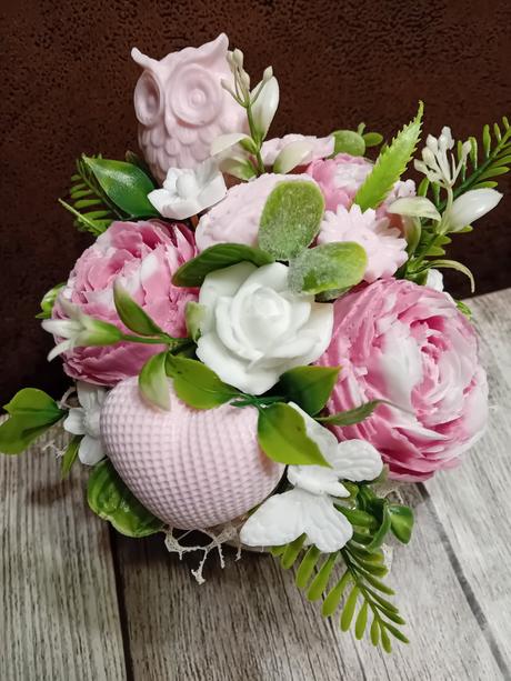 Mydlová kytička v keramike, 