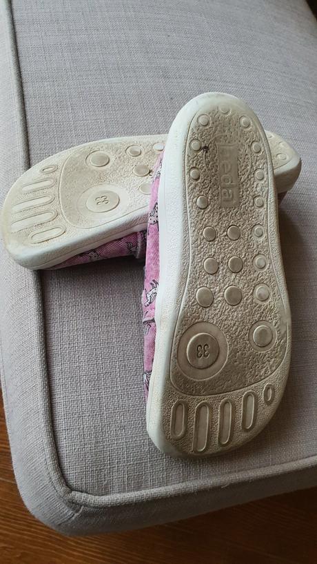 Beda tenisky, beda,33