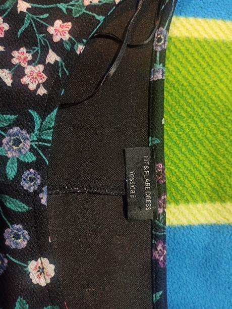 26_ saty_ kvietkovane_46, yessica,46