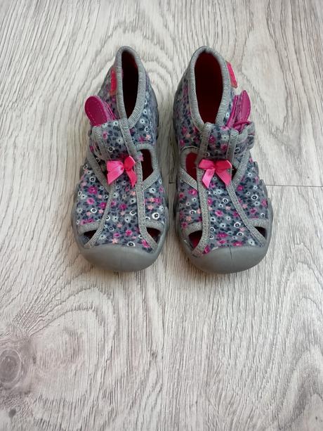 Dievcenske papucky,vel.25, befado,25